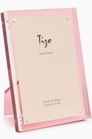 Pink Lucite 4x6 picture frame