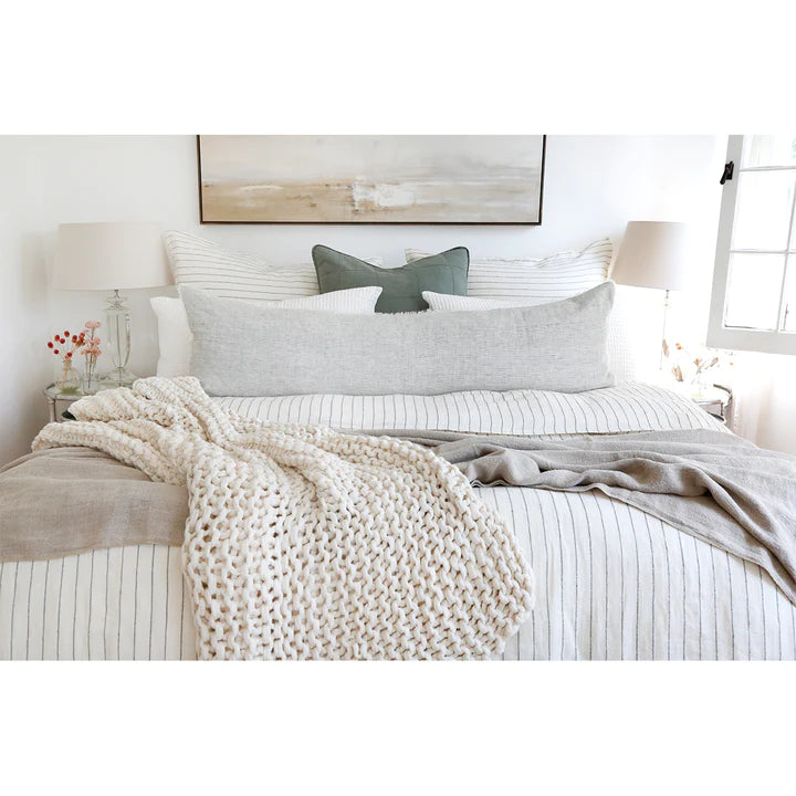 Finn - Hand Knit Throw - Antique White